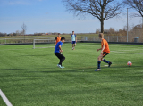 Training S.K.N.W.K. JO15-1 van zaterdag 2 maart 2024 (30/81)